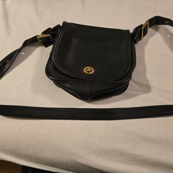 Coach Legacy Small Flap Saddle Bag 9965 Vintage Black GUC Clean. Turnlock. - Picture 15 of 16